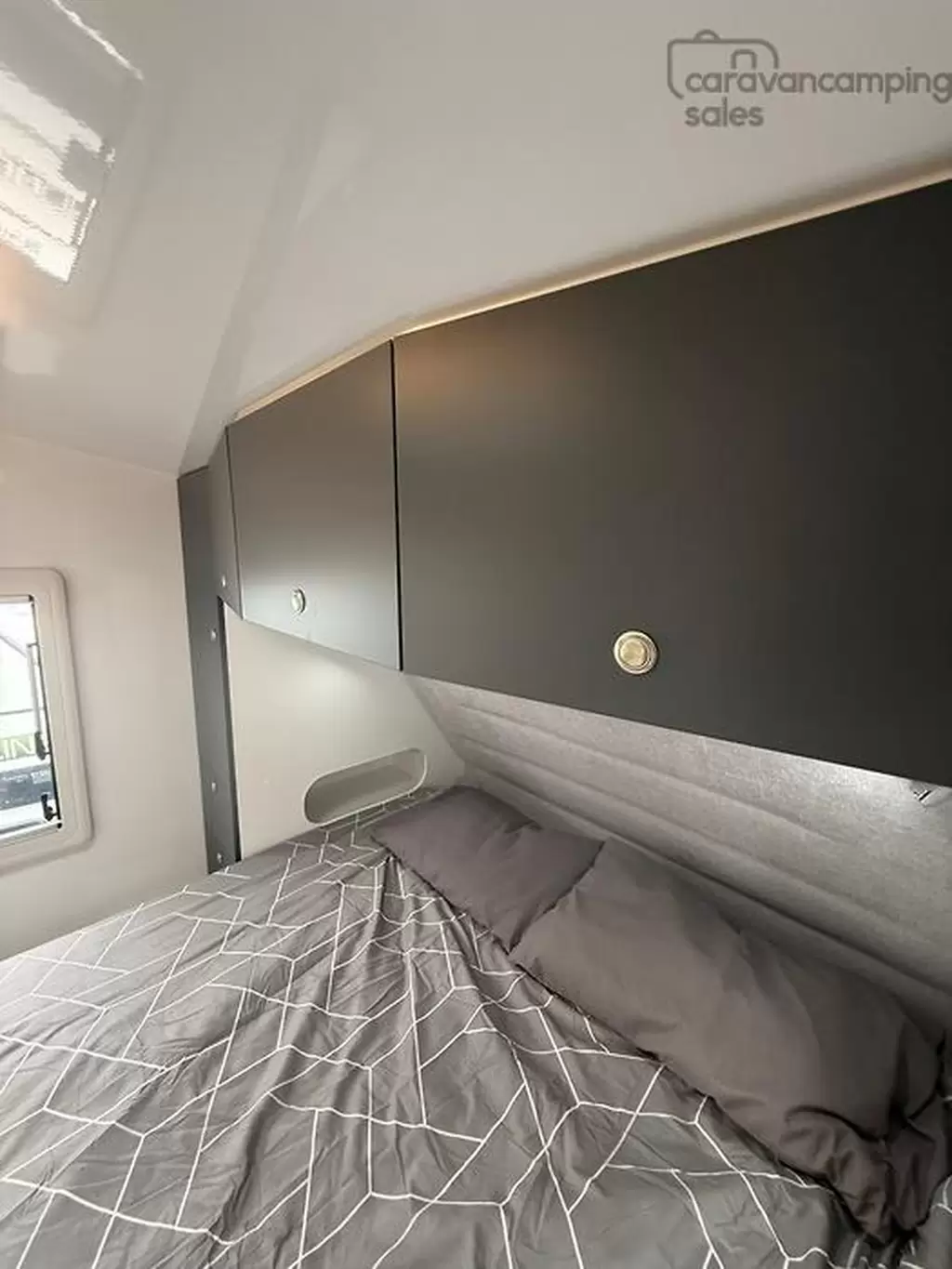 NEW 2025 DREAMHAVEN 20 SERIES TOURLINE