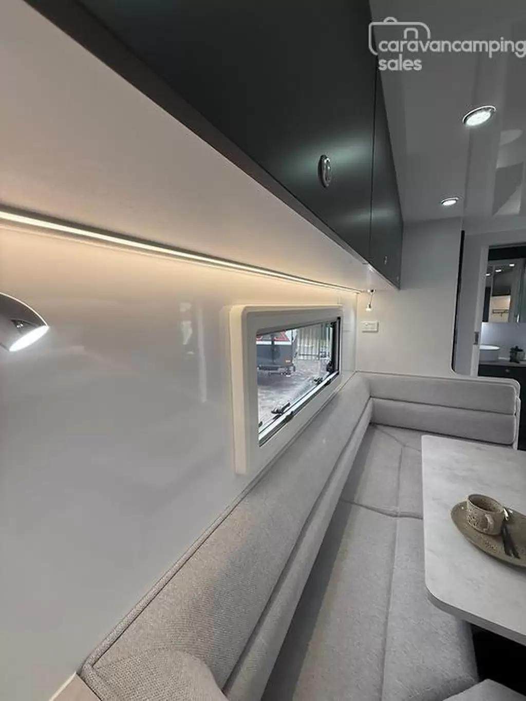 NEW 2025 DREAMHAVEN 20 SERIES TOURLINE