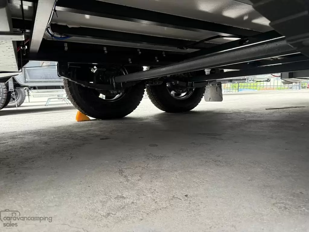 NEW 2025 DREAMHAVEN 20 SERIES TOURLINE