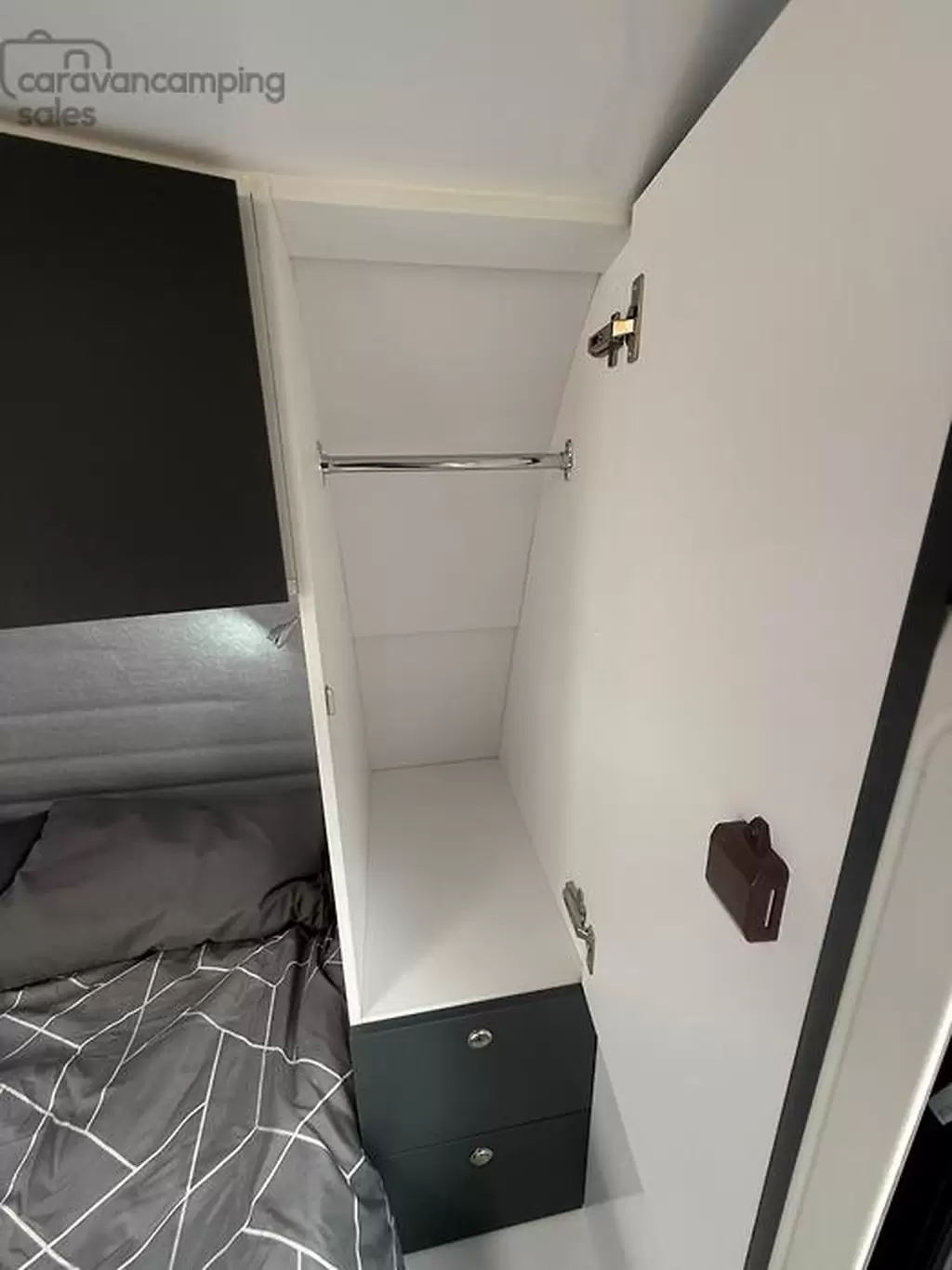 NEW 2025 DREAMHAVEN 20 SERIES TOURLINE