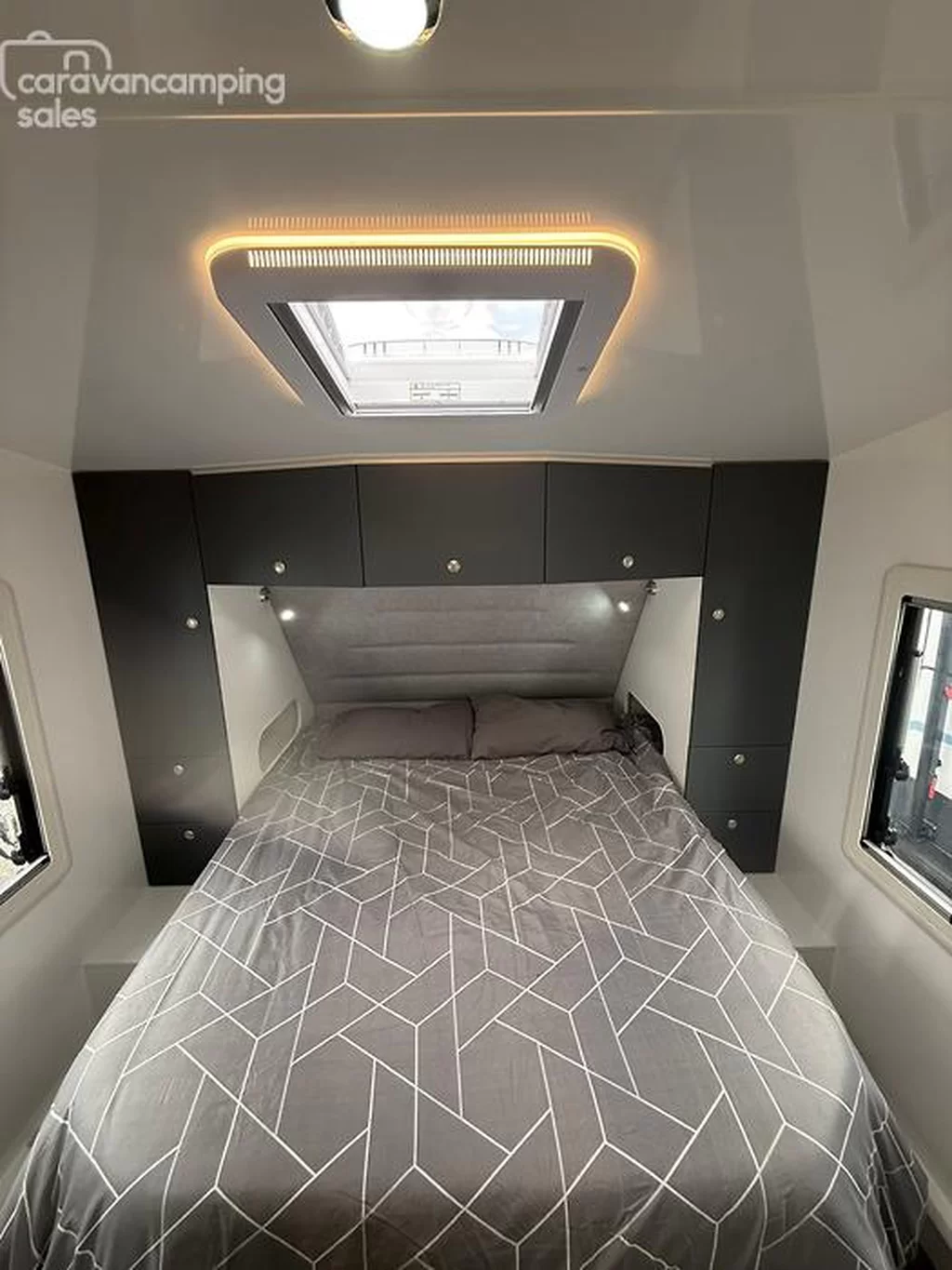 NEW 2025 DREAMHAVEN 20 SERIES TOURLINE caravan