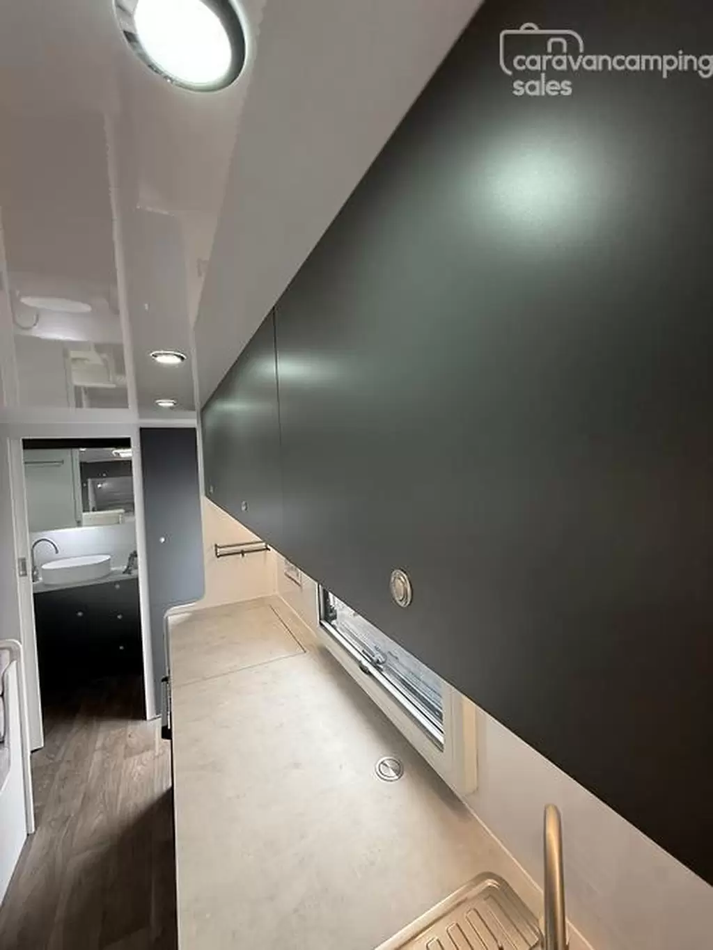 NEW 2025 DREAMHAVEN 20 SERIES TOURLINE