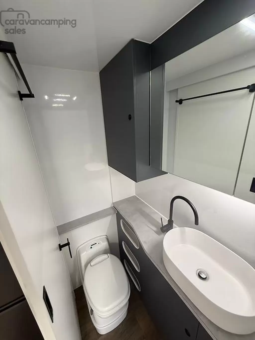 NEW 2025 DREAMHAVEN 15 SERIES TOURLINE