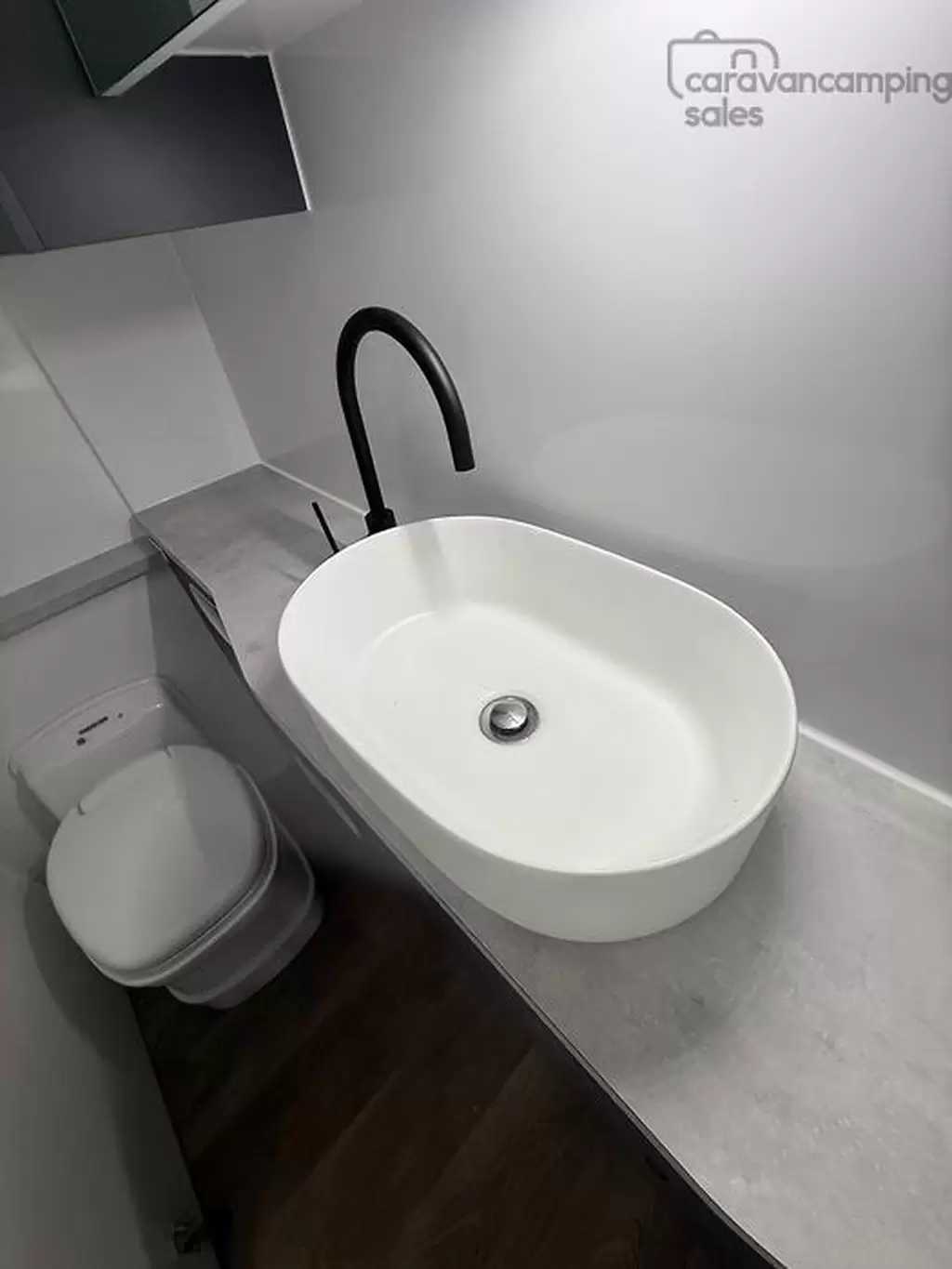 NEW 2025 DREAMHAVEN 15 SERIES TOURLINE