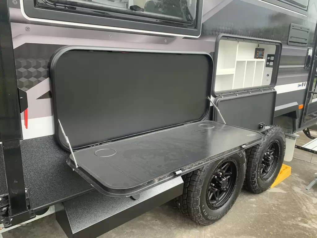 NEW 2025 CRUSADER X COUNTRY MADMAX