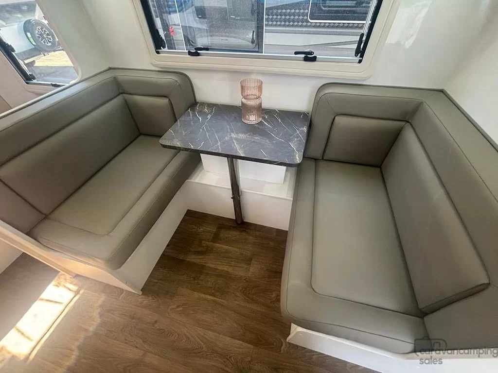 NEW 2025 CRUSADER LIFECHANGER PASSAGE caravan