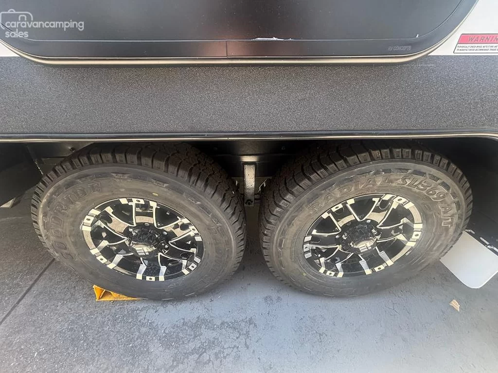 NEW 2025 CRUSADER LIFECHANGER PASSAGE caravan