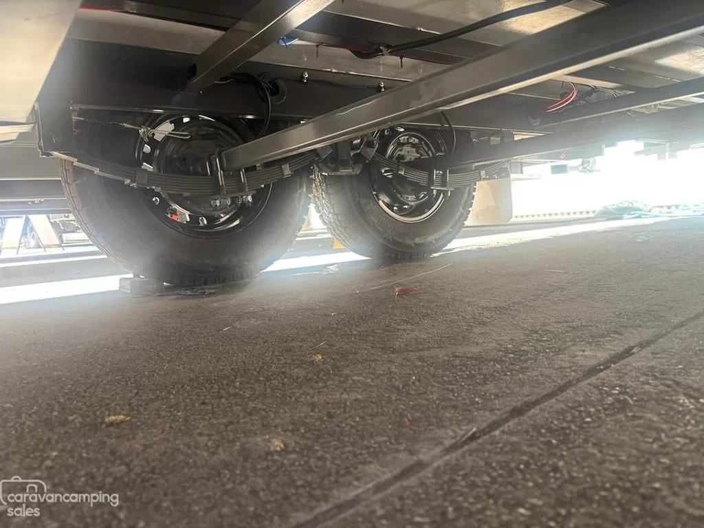 NEW 2025 CRUSADER LIFECHANGER PASSAGE caravan