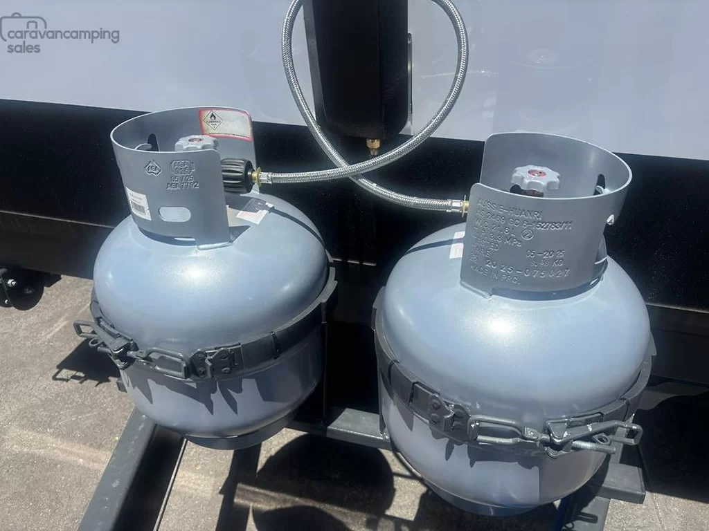 NEW 2025 CRUSADER LIFECHANGER PASSAGE caravan