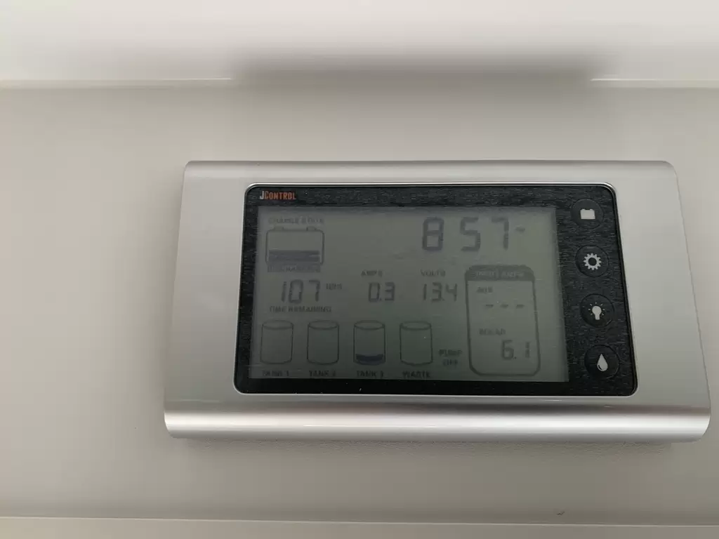 NEW 2025 DREAMHAVEN 19 SERIES SUPER X