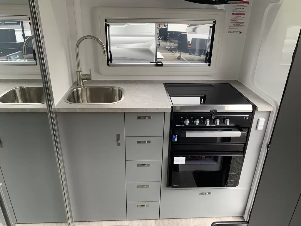 NEW 2025 CRUSADER CRV ESPERANCE