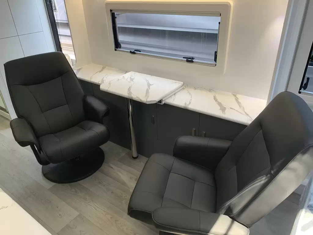 NEW 2025 CRUSADER MUSKETEER RECLINER