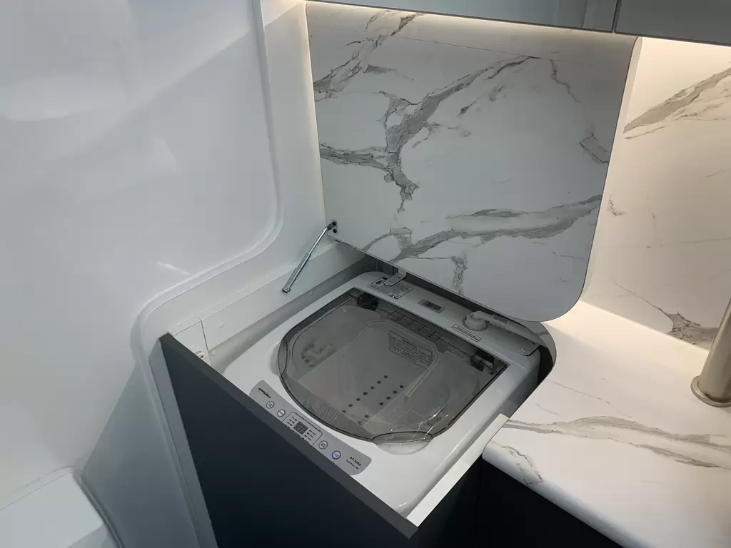 NEW 2025 CRUSADER MUSKETEER RECLINER