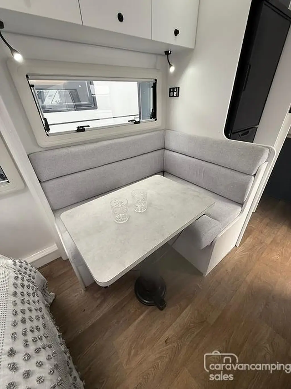 NEW 2025 DREAMHAVEN 15 SERIES TOURLINE