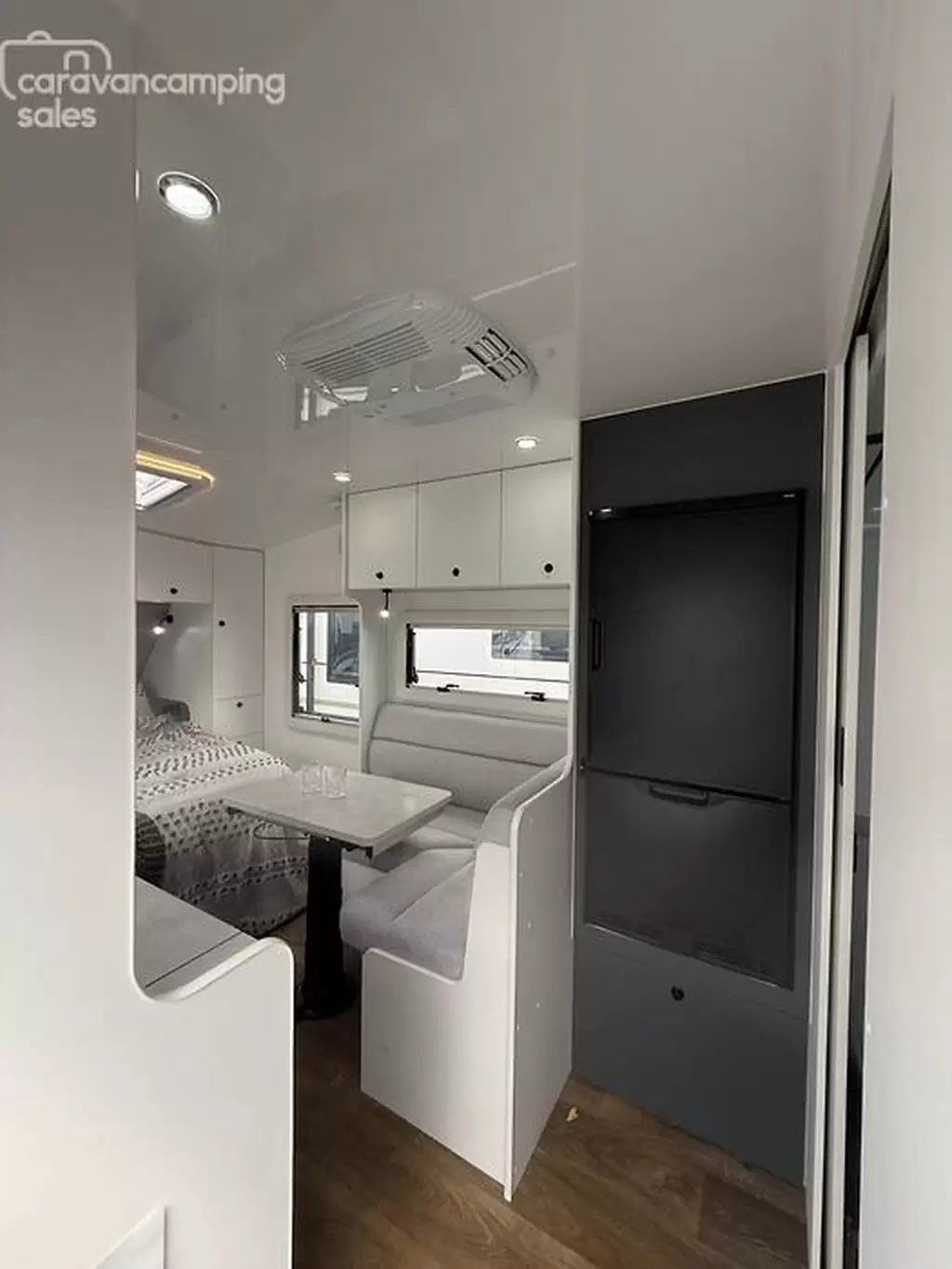 NEW 2025 DREAMHAVEN 15 SERIES TOURLINE