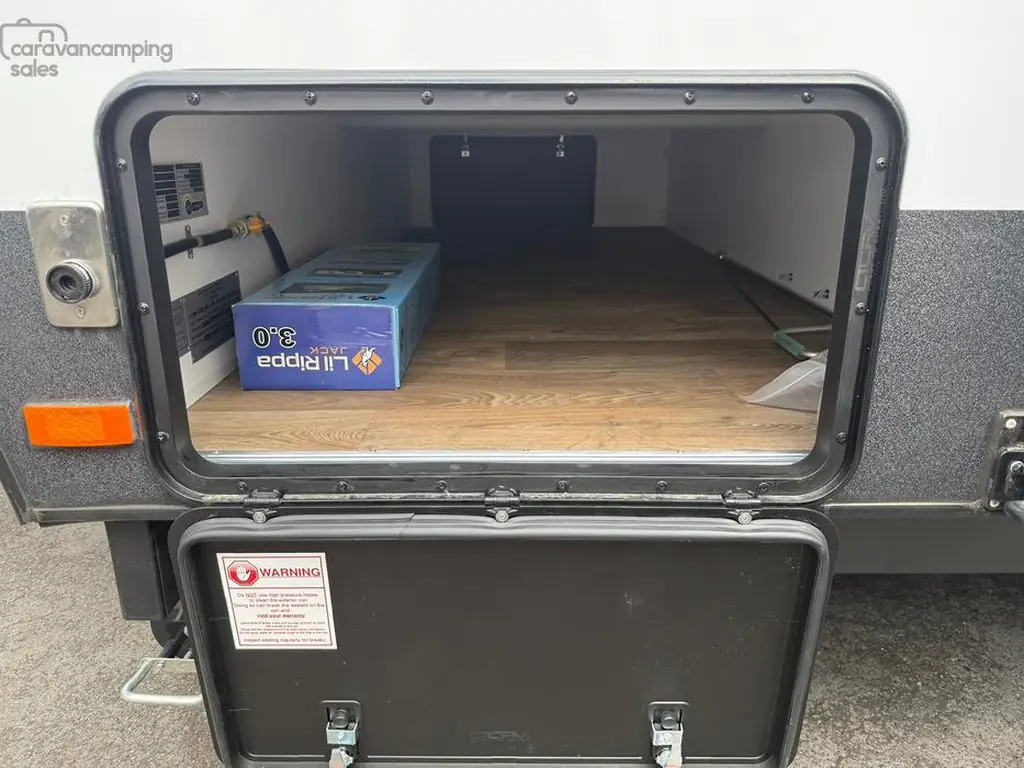 NEW 2025 DREAMHAVEN 15 SERIES TOURLINE