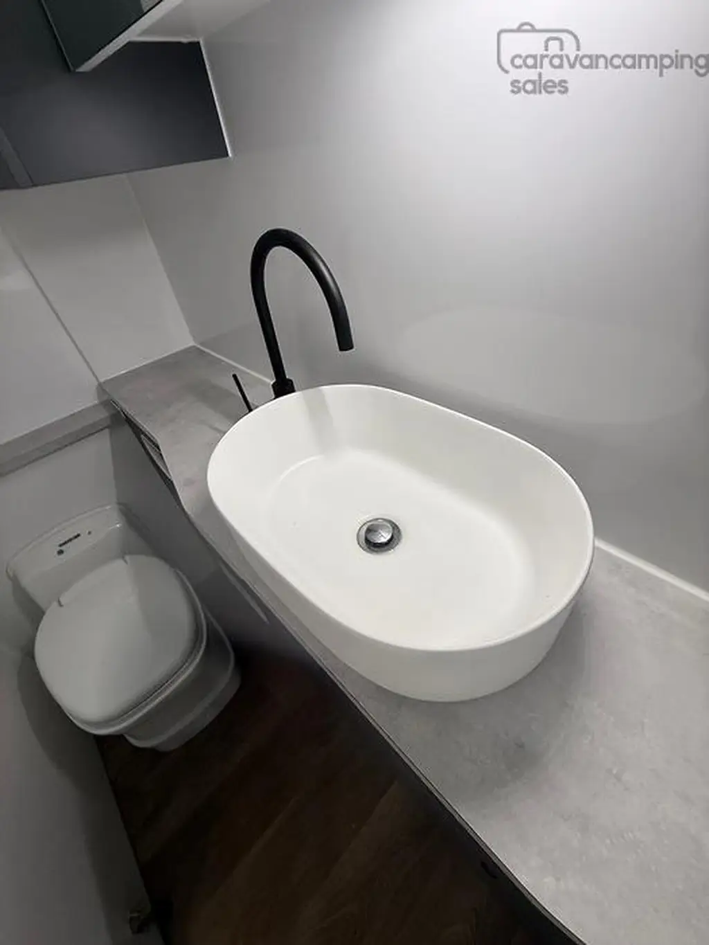 NEW 2025 DREAMHAVEN 15 SERIES TOURLINE