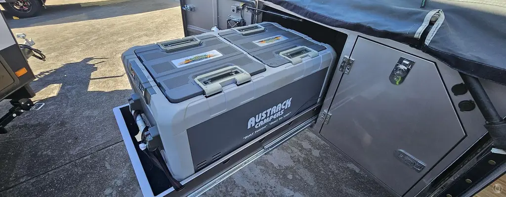 USED 2019 AUTRAC CAMPER TELEGRAPH