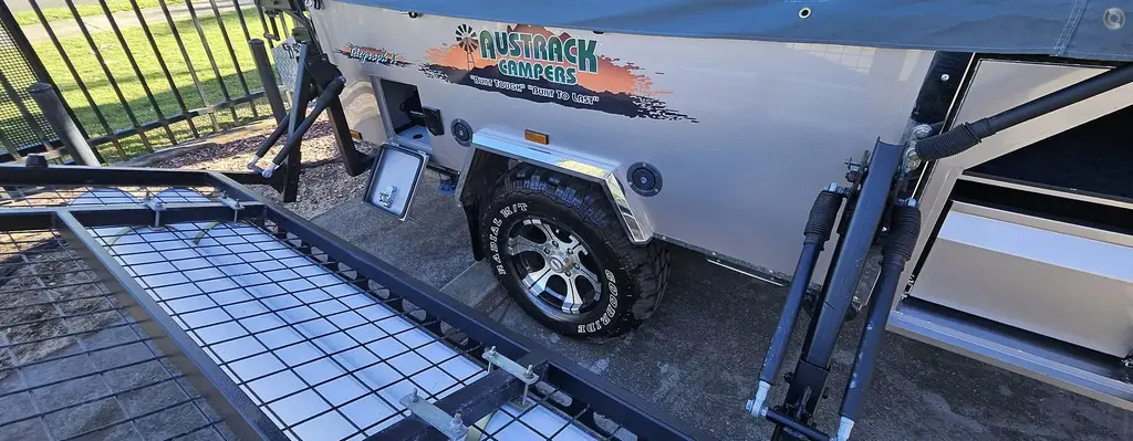 USED 2019 AUTRAC CAMPER TELEGRAPH
