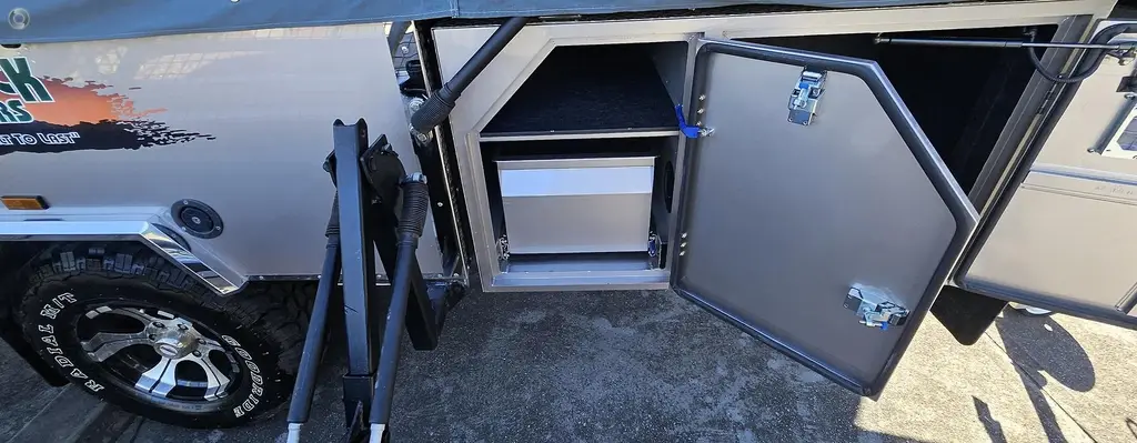 USED 2019 AUTRAC CAMPER TELEGRAPH