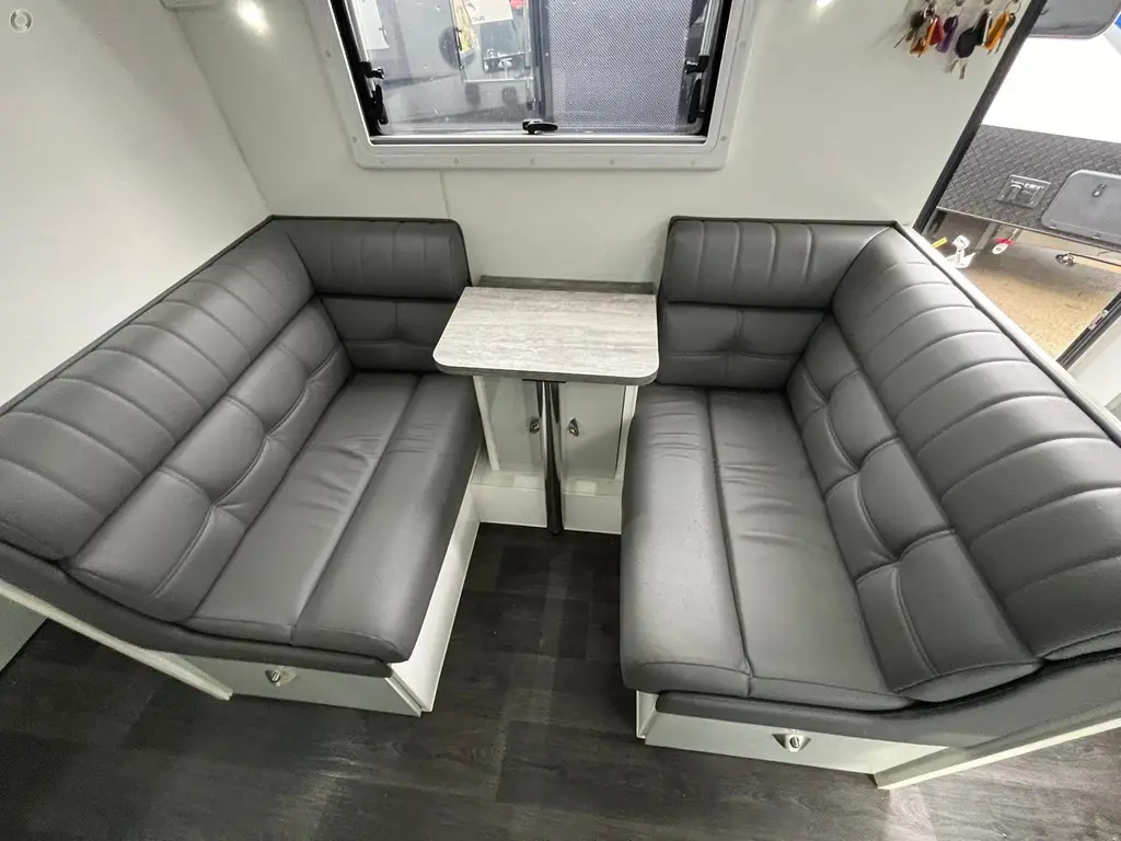 USED 2022 AUSSIE 5 STAR MATILDA