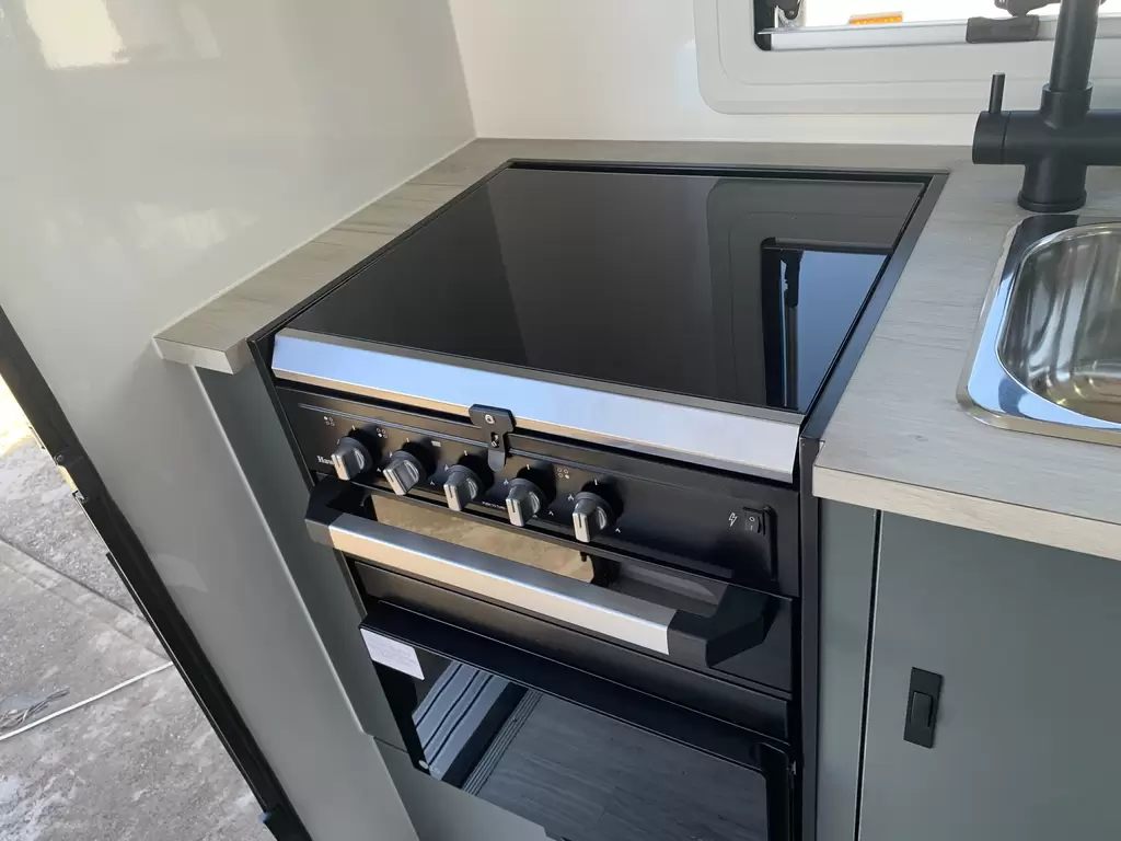 NEW 2025 CRUSADER CHAMELEON LIBERTY SV