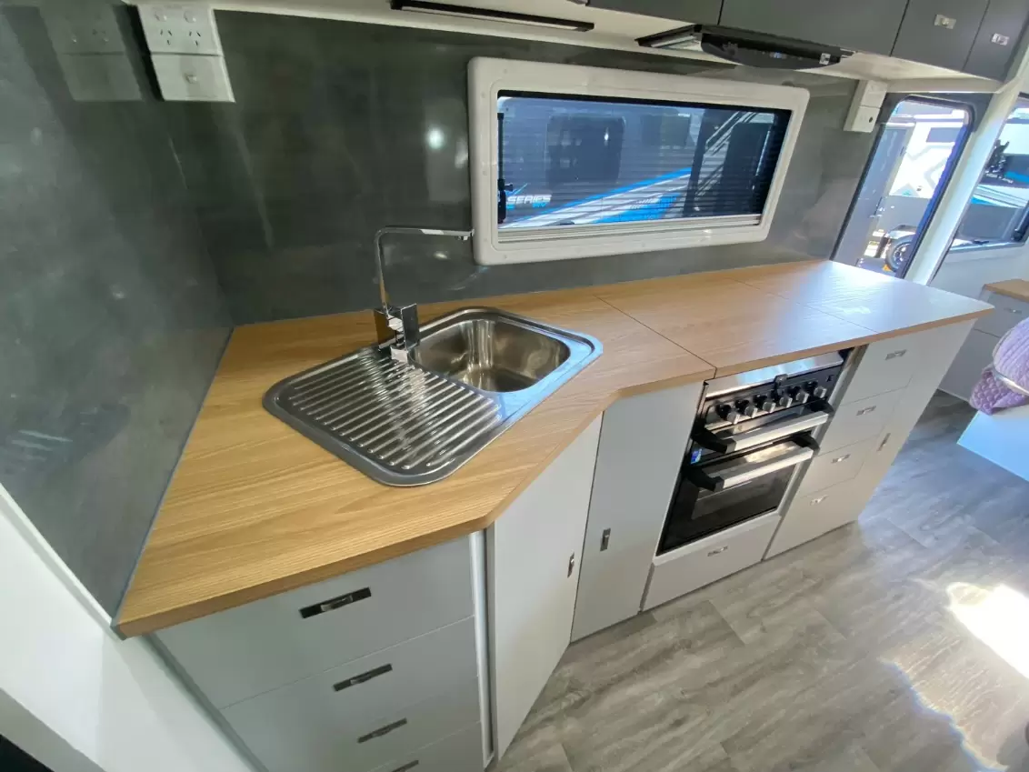 NEW 2025 GREAT ESCAPE CARAVANS MAGNUM CD