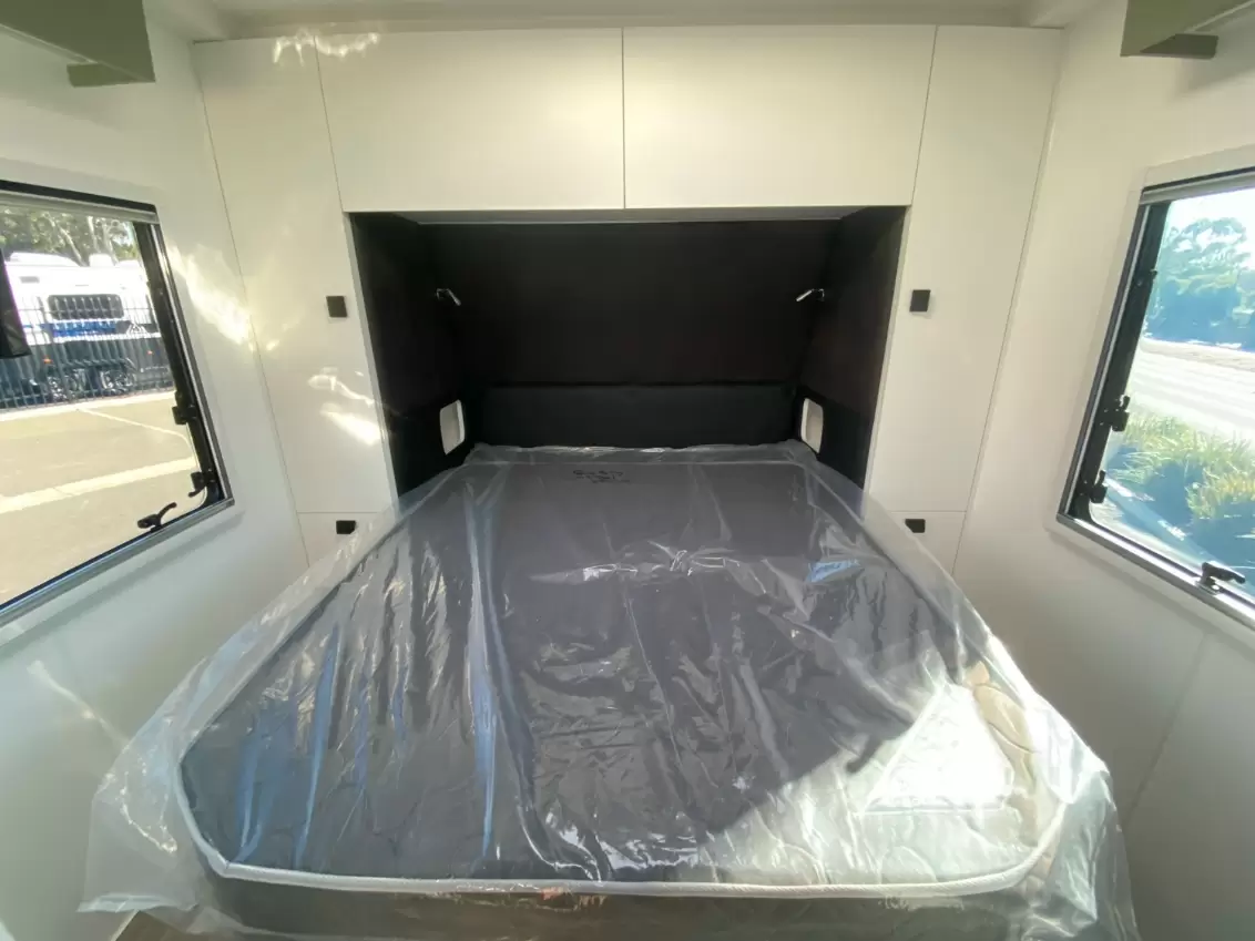 NEW 2025 NEW AGE CARAVANS DESERT ROSE