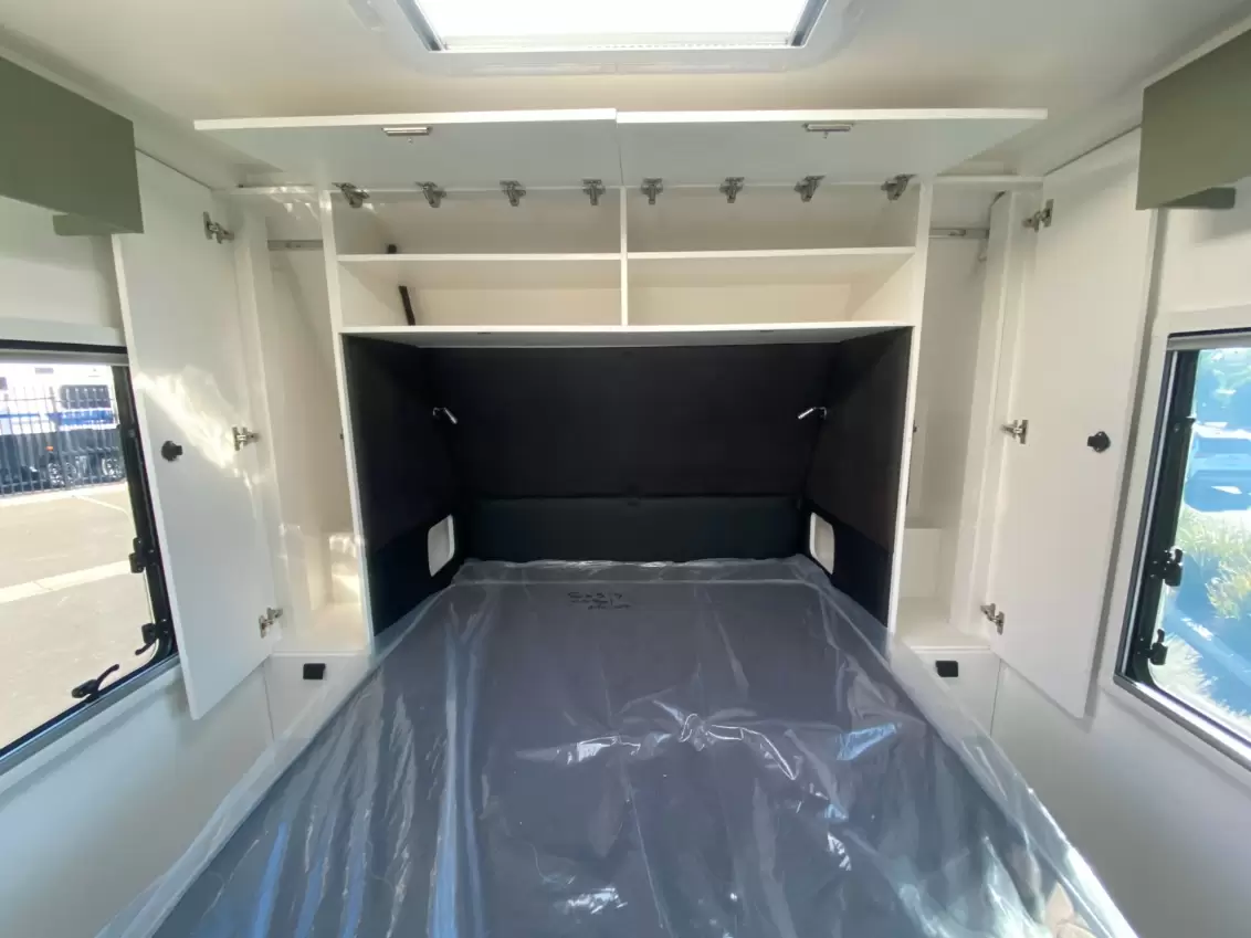 NEW 2025 NEW AGE CARAVANS DESERT ROSE