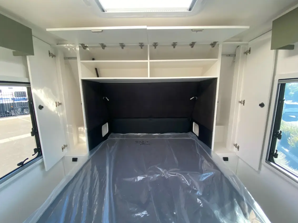 NEW 2025 NEW AGE CARAVANS DESERT ROSE