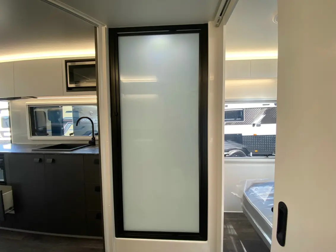 NEW 2025 NEW AGE CARAVANS OZ CLASSIC