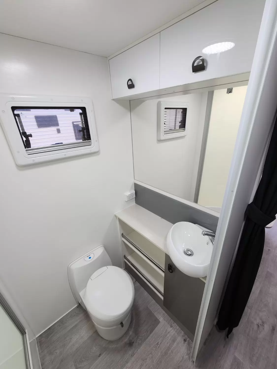 USED 2022 NEW AGE CARAVANS ROAD OWL