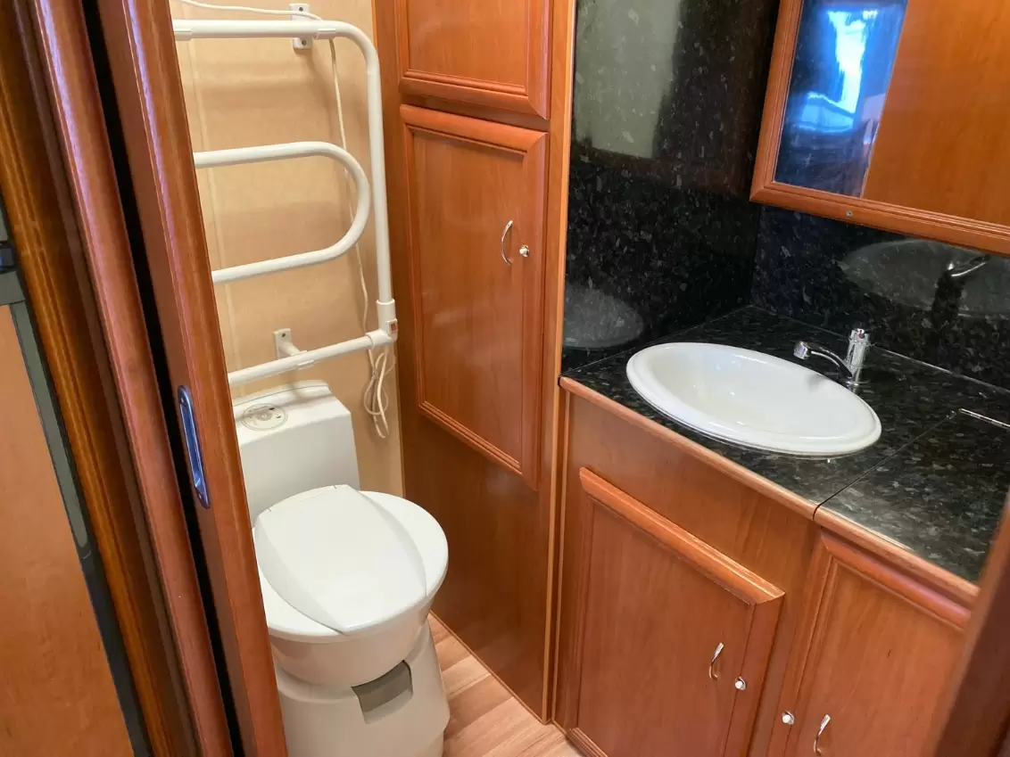 USED 2010 REGENT ROYSTON caravan