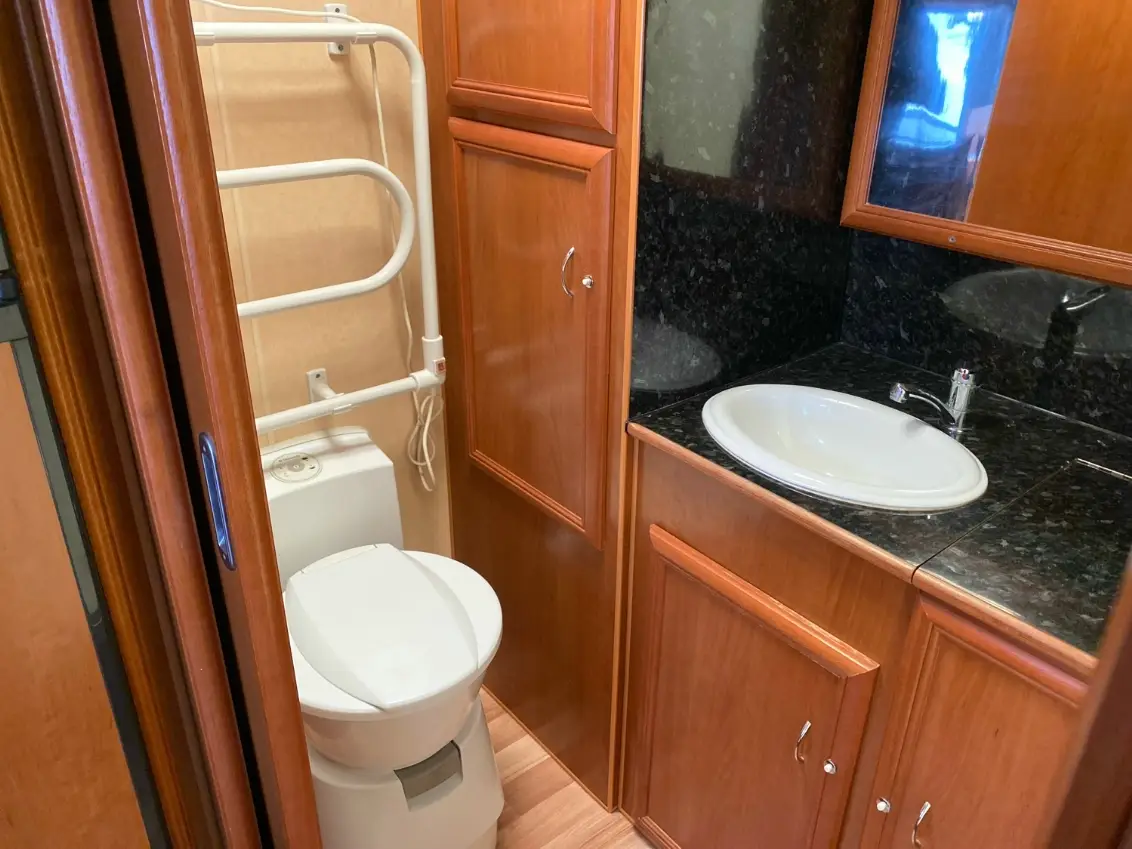 USED 2010 REGENT ROYSTON