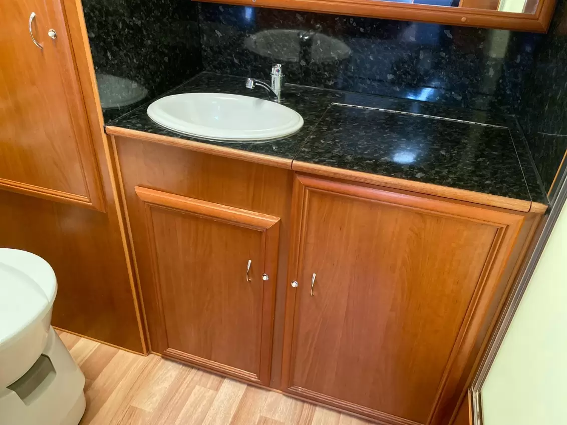 USED 2010 REGENT ROYSTON caravan