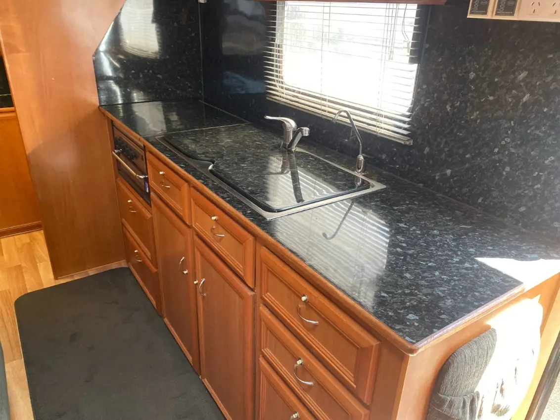 USED 2010 REGENT ROYSTON