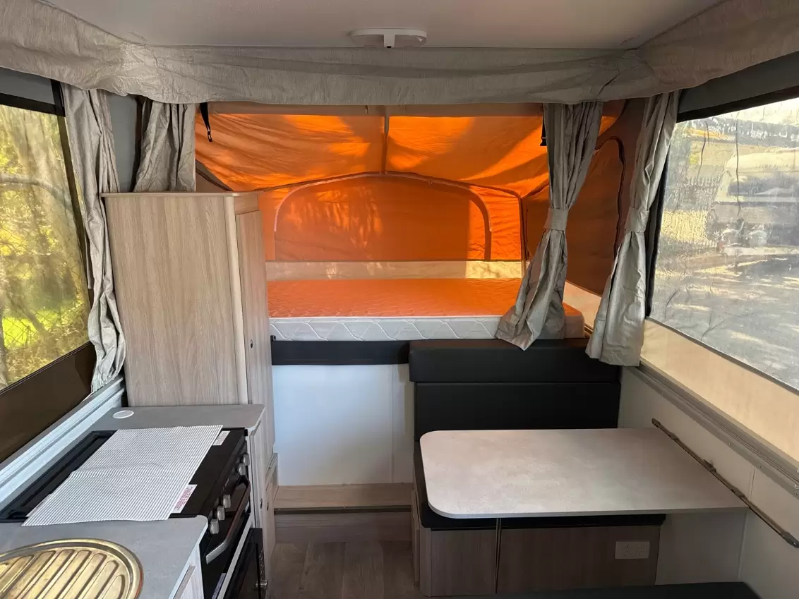 USED 2021 JAYCO SWAN