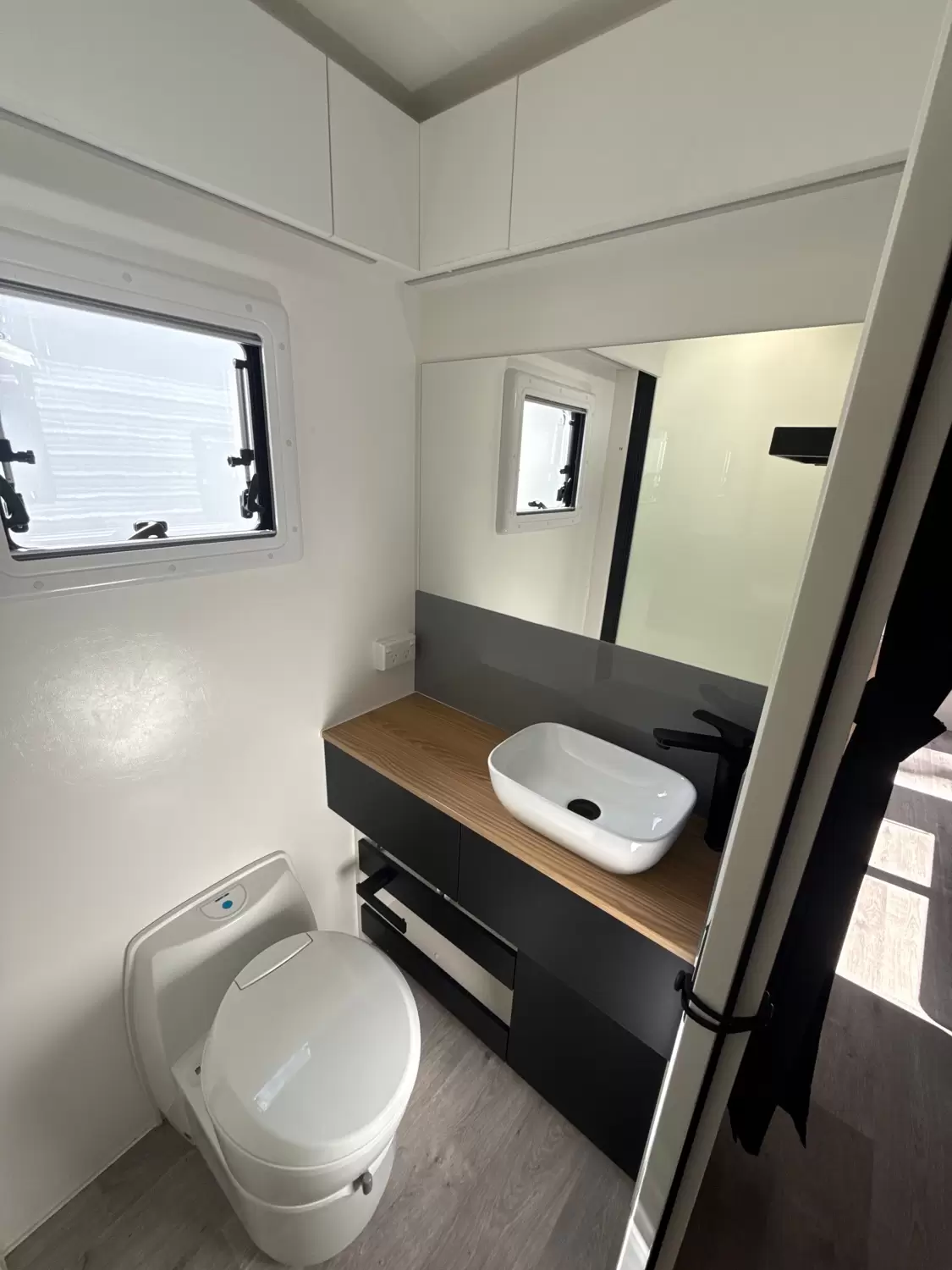 USED 2023 NEW AGE CARAVANS ROAD OWL