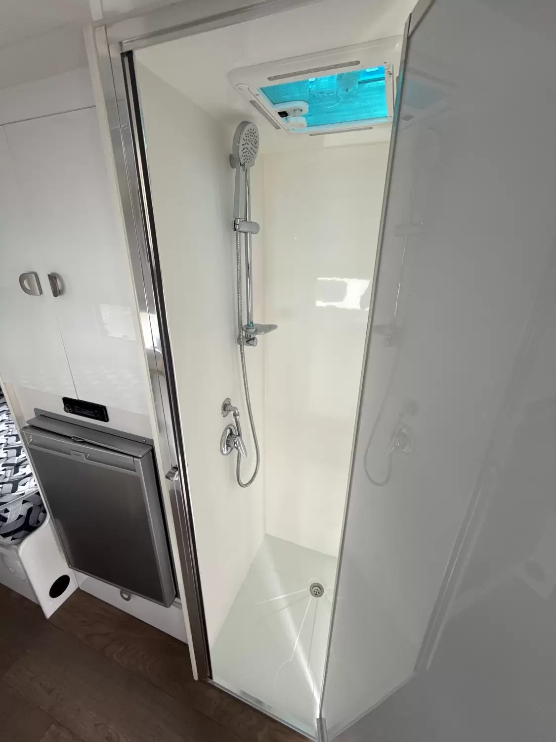 USED 2023 CRUSADER CHAMELEON