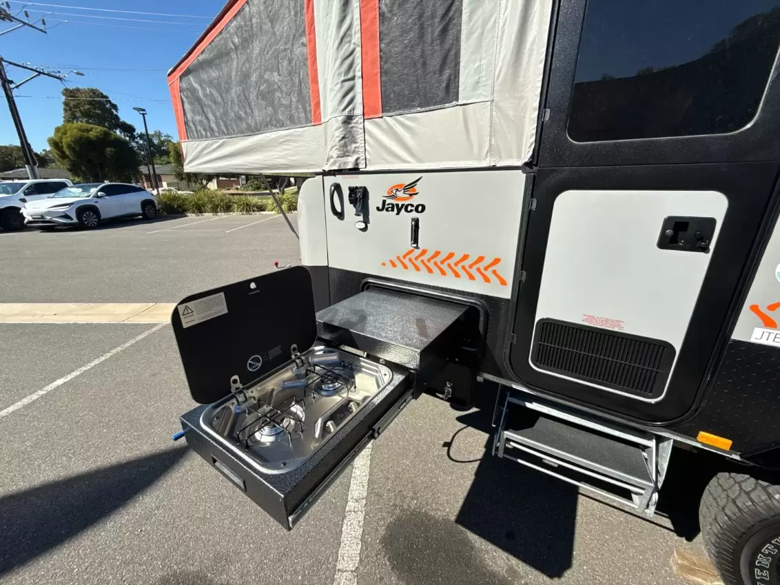USED 2023 JAYCO SWAN