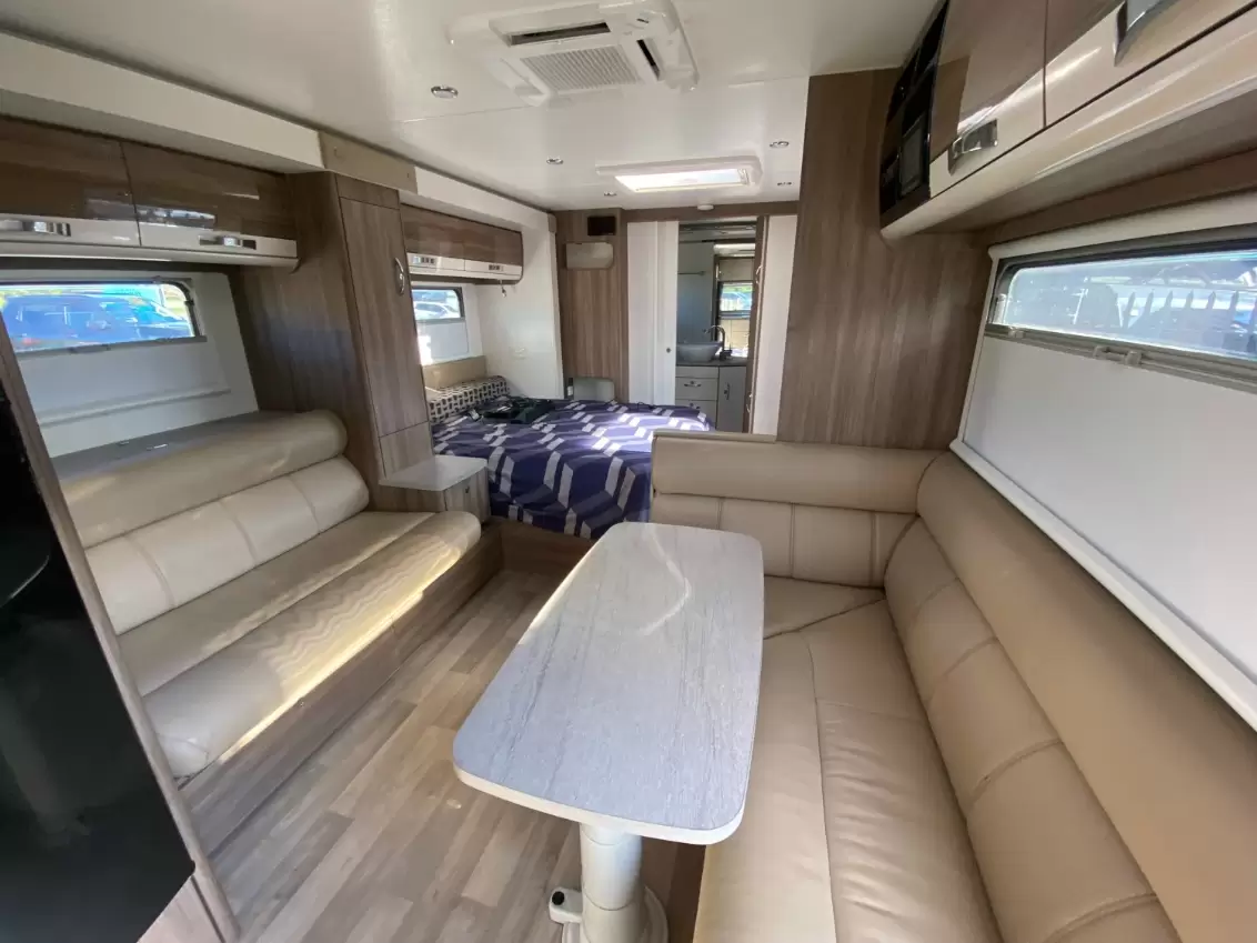 USED 2017 JAYCO SILVERLINE