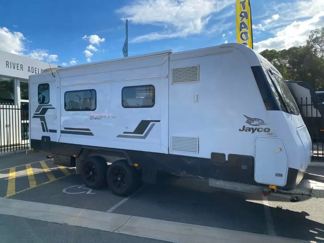 USED 2017 JAYCO SILVERLINE
