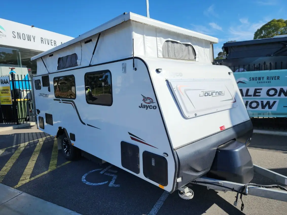 USED 2021 JAYCO JOURNEY