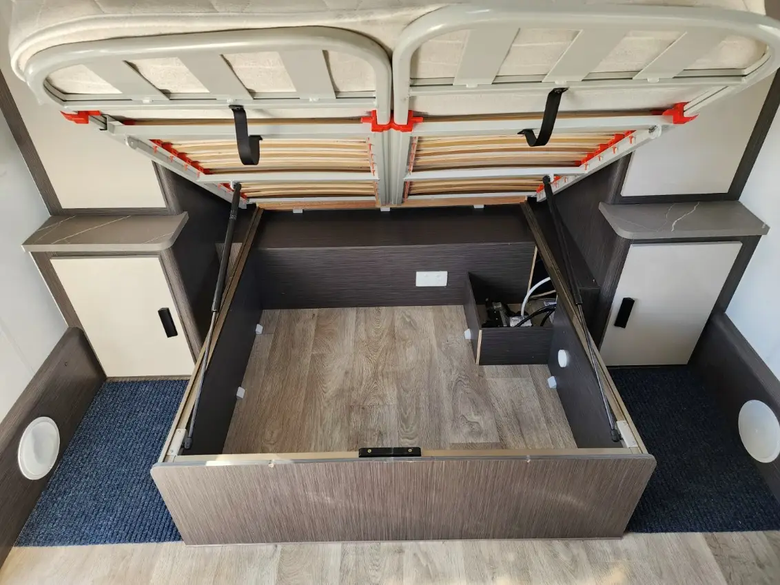 USED 2021 JAYCO JOURNEY