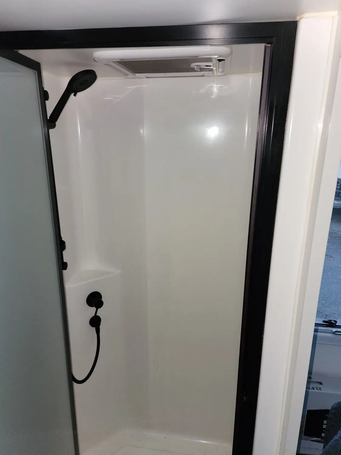 USED 2023 AUSTRALIS OVERLAND 22.8