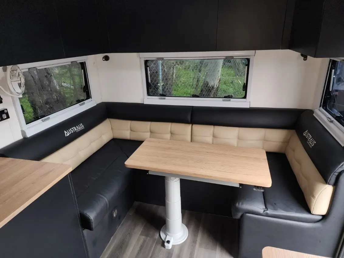 USED 2023 AUSTRALIS OVERLAND 22.8