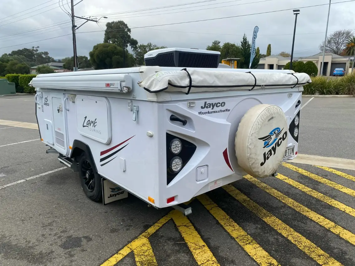 USED 2021 JAYCO LARK
