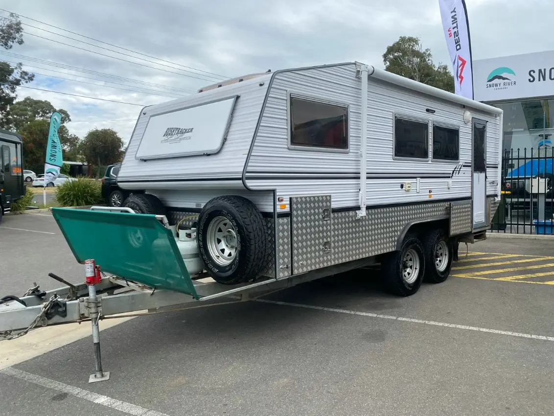 Used 2009 Bushtrekker Custom Layout