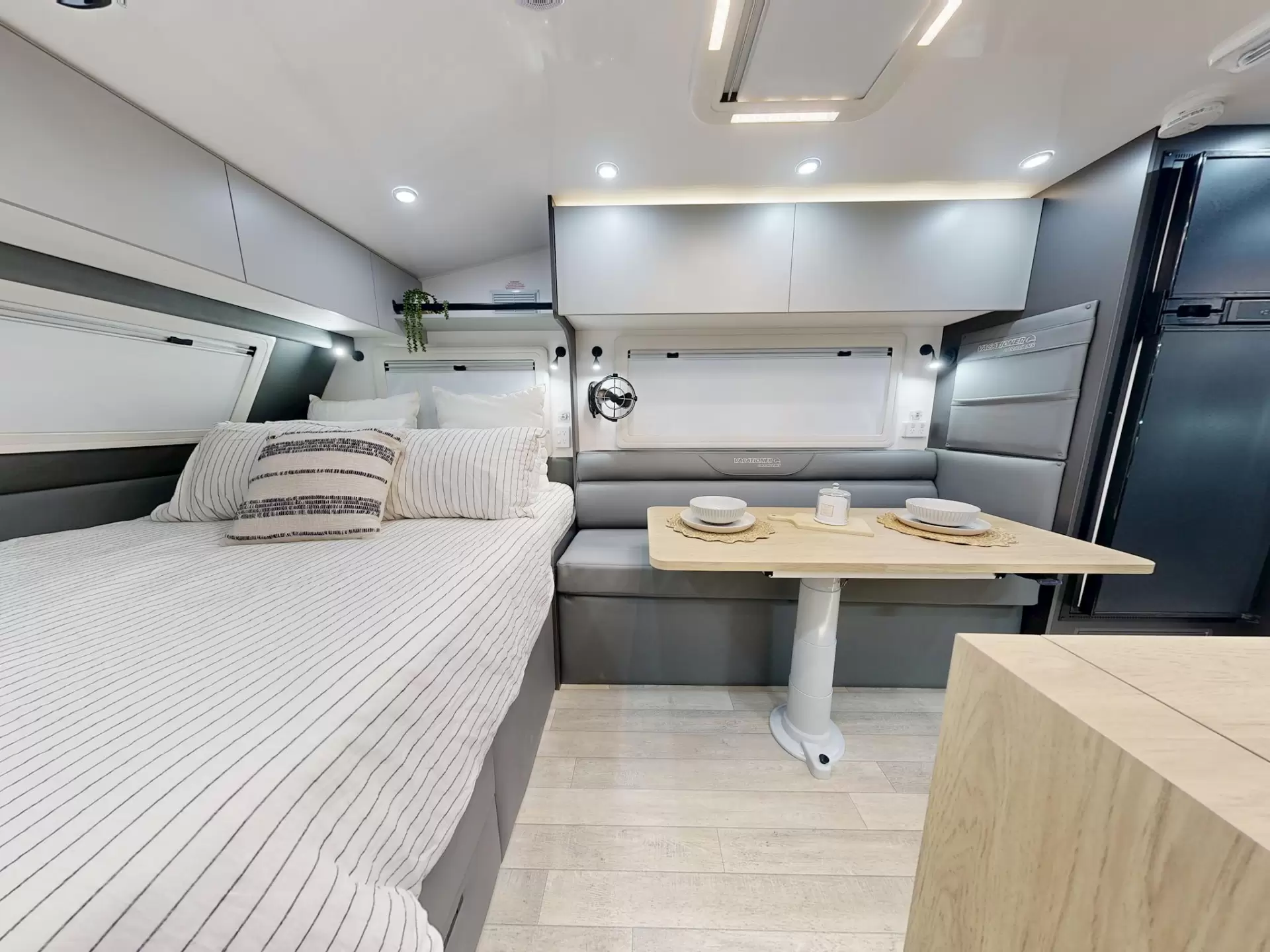 NEW 2026 VACATIONER CARAVANS ROUGH RIDER