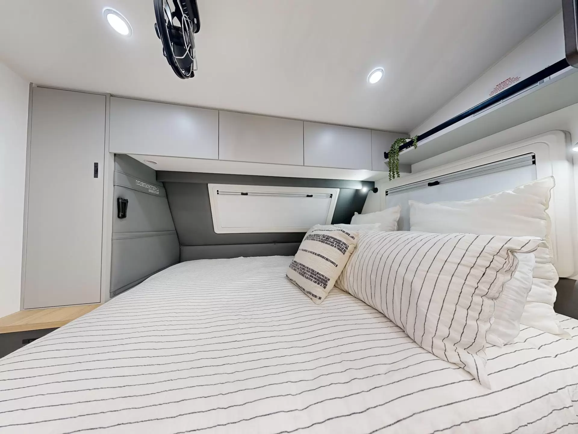 NEW 2026 VACATIONER CARAVANS ROUGH RIDER